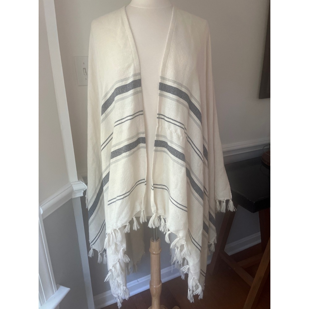 Frame Beach Poncho Shawl One Size Cream Gray Stripes
